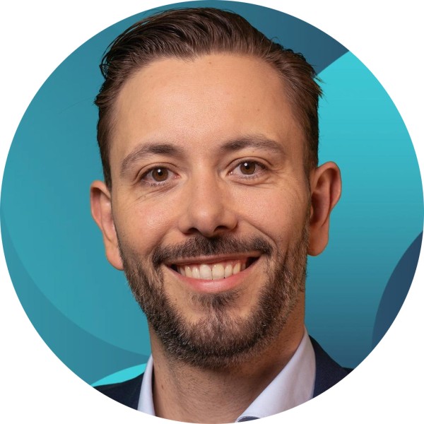 Bob's headshot