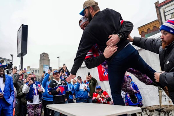 Bills fan