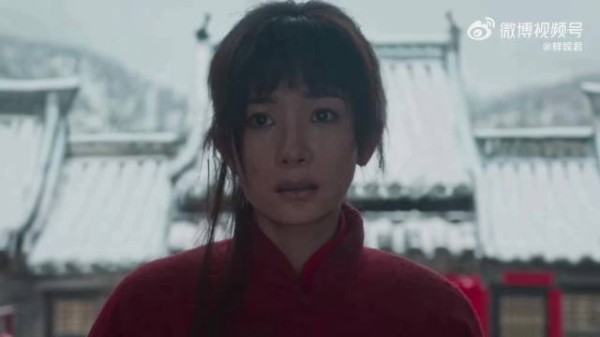杨幂《生万物》演技获赞，宁绣绣红嫁衣对峙戏引共鸣