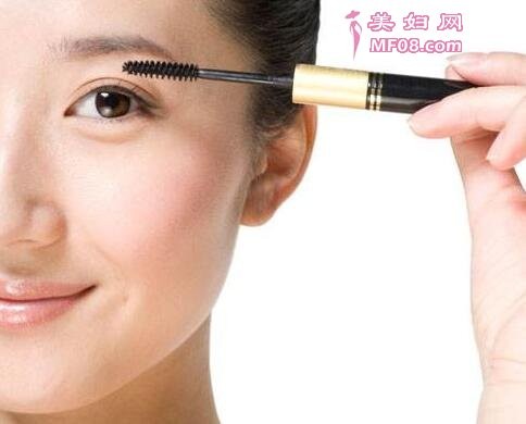 初学化妆 你知道基础的化妆步骤吗？
