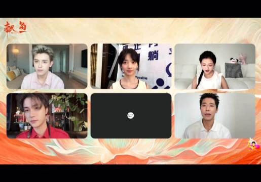 陈飞宇直播穿粉色衬衫幽默回应热梗，宣传新剧《献鱼》