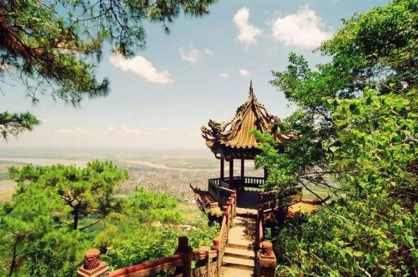 广西旅游必去十大景点排名，这些才是广西值得去的地方！