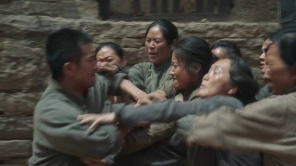 生万物热度破万,佃户集体争取永佃权