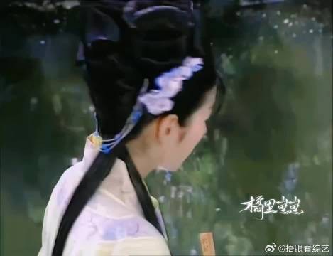 这样的妆造吊打了现在的古偶多少,黄奕颜值巅峰时期的李玉湖太灵了!