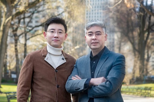 CertiK联合创始人顾荣辉（左）与邵中教授（右）