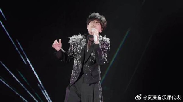 你不能因为曾经在感情里吃过亏 你就对不起后面的人!