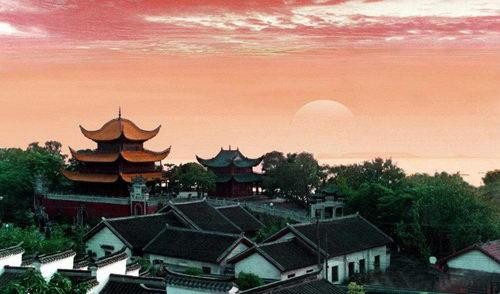 远眺岳阳楼