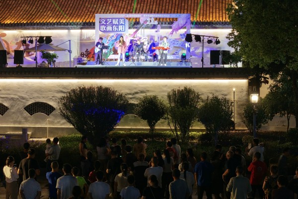 露台音乐会.jpg