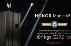 荣耀Magic V5成全球“悬挂承重最大的折叠手机”