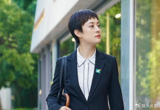 孙俪：演艺生涯的璀璨征程与经典剧集回顾