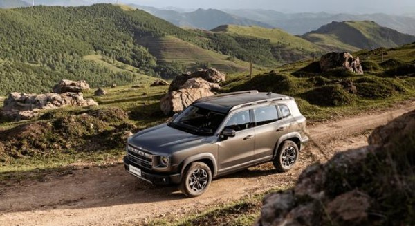 轻越野SUV，开启户外冒险！-有驾