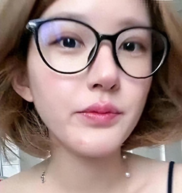 易烊千玺“车祸”风波背后，娱乐圈热点是怎样炼成的