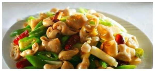 美味佳肴的几道家常菜，鲜嫩美味，做法简单易学，家人都爱吃