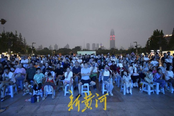 艺术之声点亮初秋夜 “唱享泉城音乐汇”热度持续