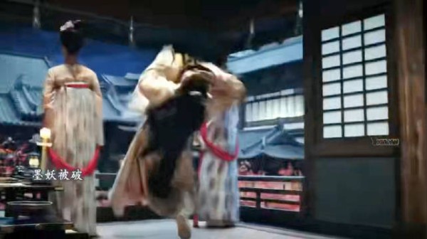 朱正廷《子夜归》单眼战损戏获赞