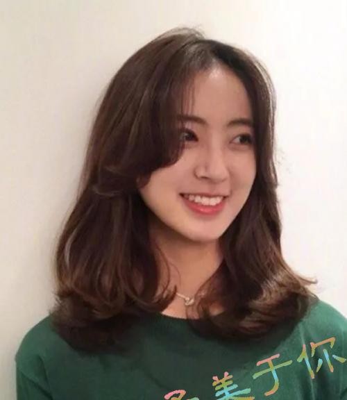 中长发怎么烫好看? 这几款中长发烫发发型图片给你答案!