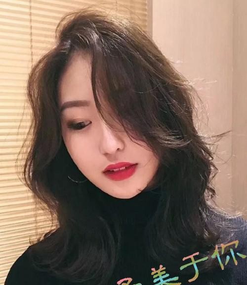 中长发怎么烫好看? 这几款中长发烫发发型图片给你答案!