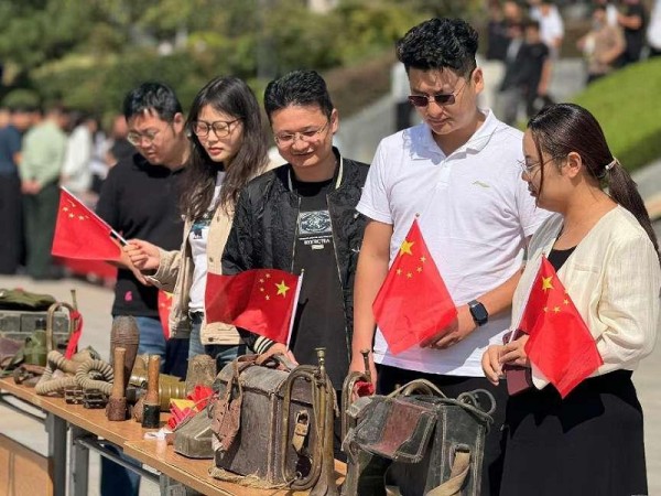 图片2