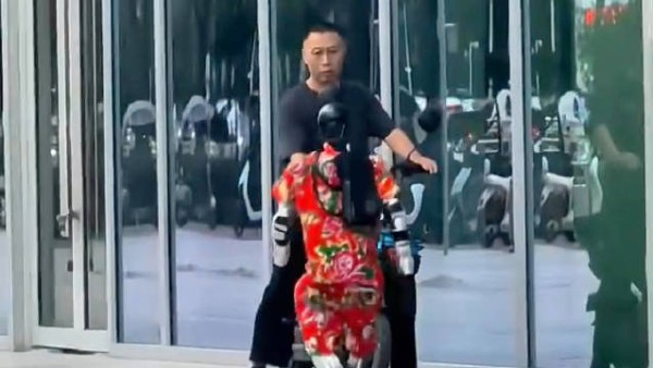 男子夜述遇花棉袄者误以为遭劫