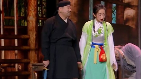 欢乐喜剧人：张浩英雄救美被称“大侠”，嗨到现场“野狼disco”