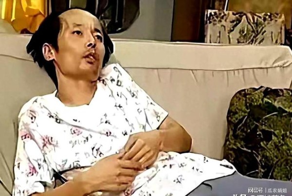 提新车住豪宅，68岁“丁克”了一辈子的葛优，最终活成了人生赢家