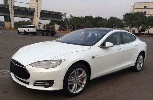 如何驾驶手动挡汽车？手动挡汽车驾驶有哪些技巧？