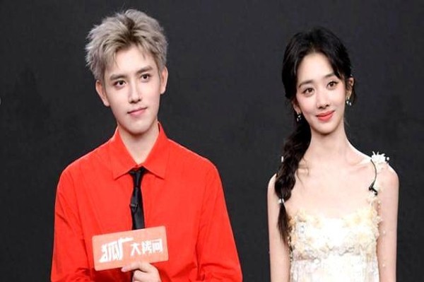 真血淌一手？高冷走位险摔倒？陈飞宇王影璐互爆趣事，男方竟厨艺超绝