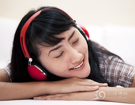 7个缓解压力的简单技巧 助你放松身体
