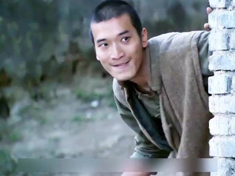 为了吃上一顿饺子,神投手却炸毁伪军整个炮楼火力点
