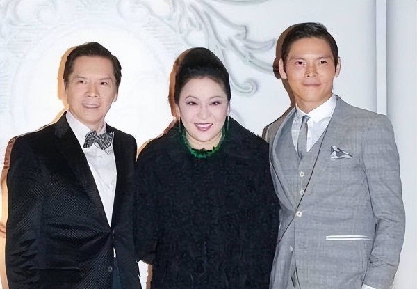 王晶曝梅艳芳被打真相，太任性惹怒江湖老大，向太2次出面帮忙