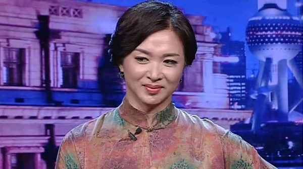 佟大为做客金星秀，金星夸赞，他小眼睛长得可撩人了！