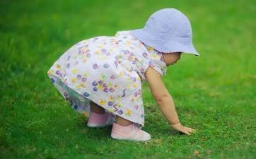 2025年农历8月生孩子好日子