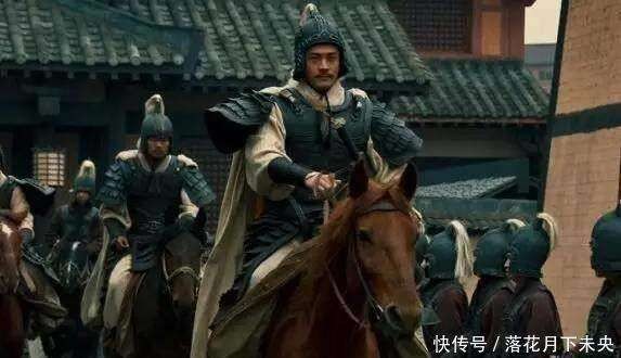 此人才是赤壁之战的主角，能力不输诸葛亮，别在被三国演义给骗了
