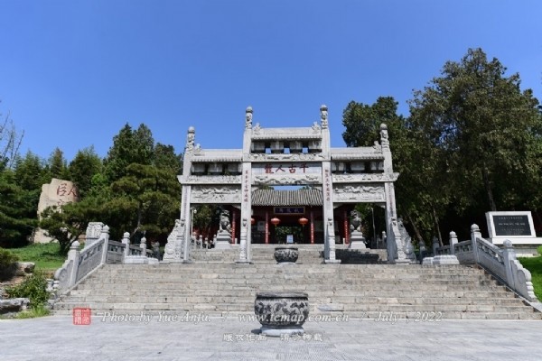 南阳武侯祠