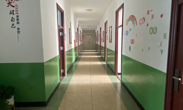 3810f8f61f080589a0b74cb13b372bed5c3af682.jpg