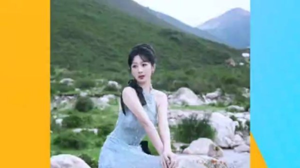 杨紫身穿蓝色蕾丝挂脖裙搭配盘发温婉优雅 粉丝直呼“美哭了”~ #杨紫
