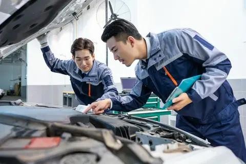 汽车保养必做这10项！老司机：省下万元修车费！-有驾