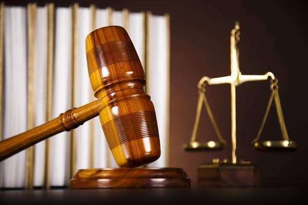 缓刑人员也能笑出声：图解搞笑事件图1