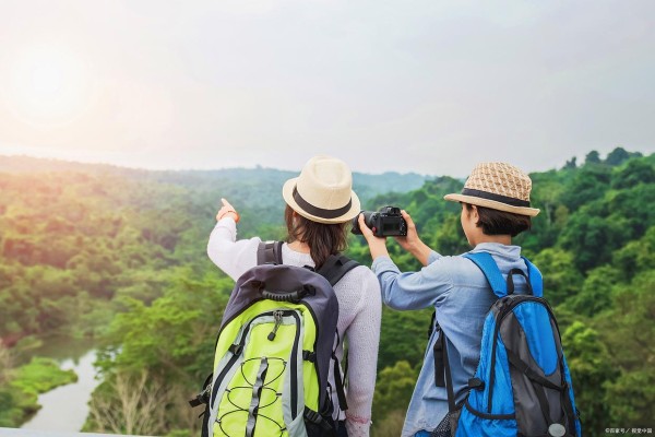 旅游新方式！夫妇总结：从“消费”到“投资”，健康快乐双丰收