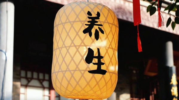 中老年户外休闲养生，亲近自然更健康