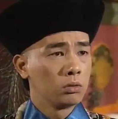 韦小宝的父亲是谁？金庸书中早已揭秘，读懂的人却不多