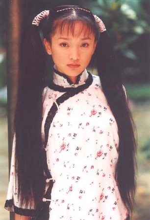 赵薇张柏芝蔡少芬黎姿 女星出道早期纯美旧照