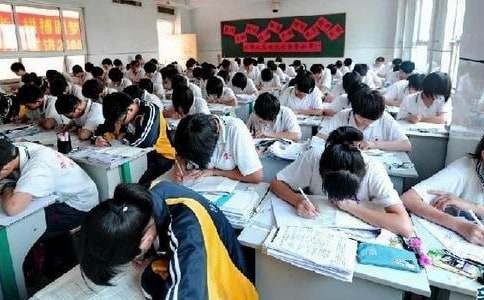 中学生素质手册学生自我评价（通用13篇）