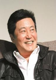 《北京青年》成热点话题赵宝刚偷着笑
