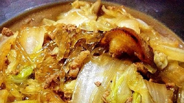 家常炖菜，最家常的食材成就了一道美味，自己也在家做着试试吧