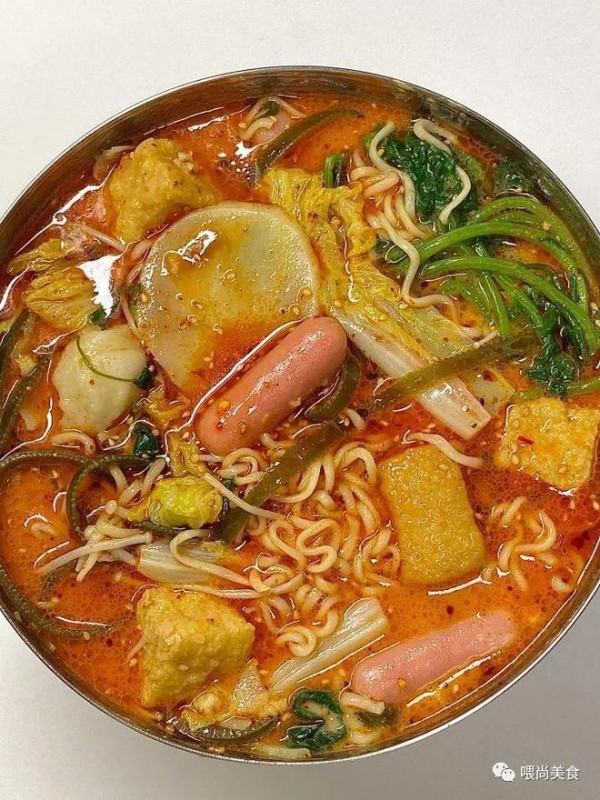 推荐5道特色美食，做法简单易学，懒人必备的美食教程，感兴趣的朋友快来试试吧。