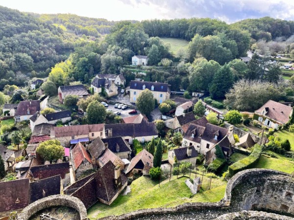 View looking down into Castelnaud-la-Chapelle