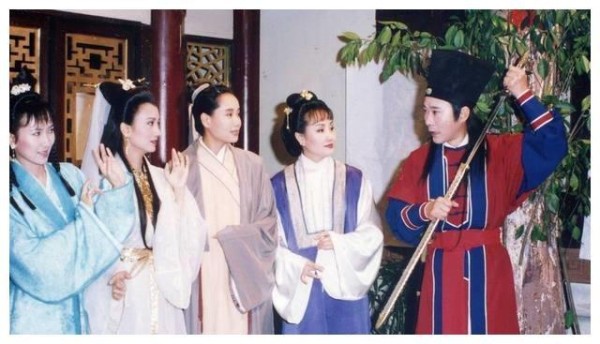 国内电视剧收视率排名，《还珠格格》排第四，第一名很多人没看过