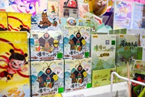 锐评｜“小周边”与“大银幕”如何相互成就？