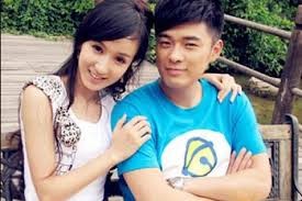 娄艺潇和陈赫在《百里挑一》中的关系是真的吗？